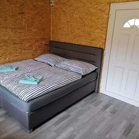 Woodhous